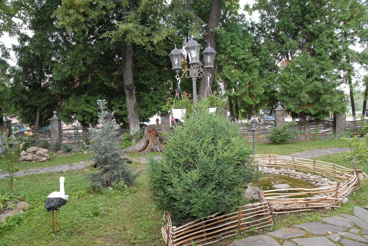 Туристично Розважальний Комплекс "Стіжок" Berehomet Bagian luar foto