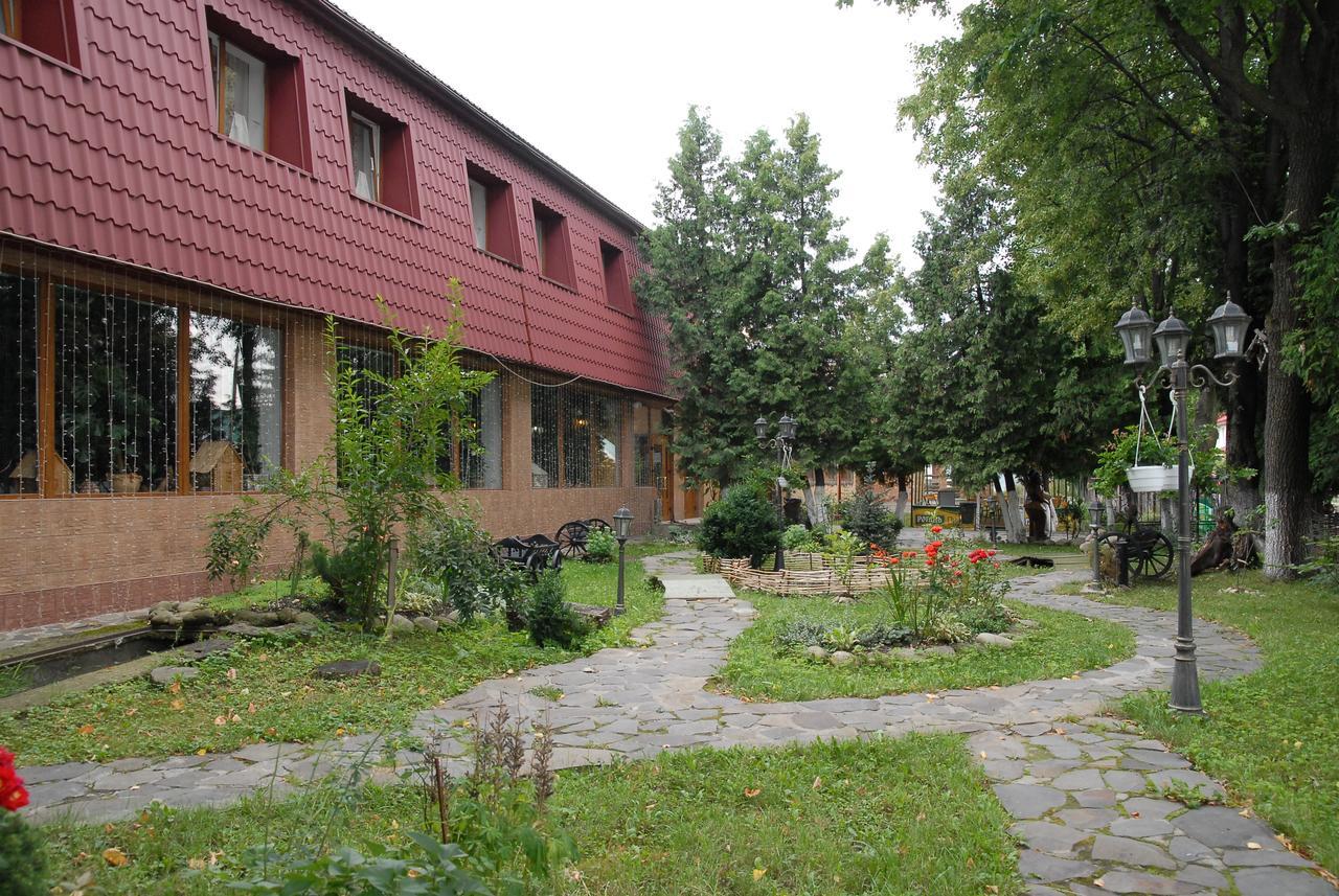 Туристично Розважальний Комплекс "Стіжок" Berehomet Bagian luar foto